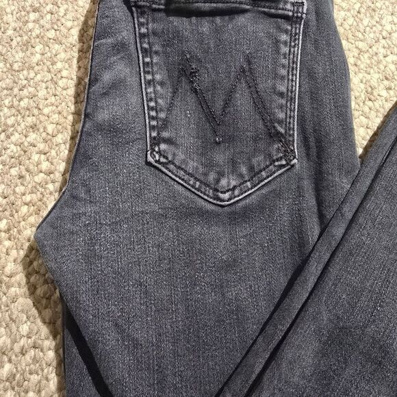 MOTHER the Looker Ankle Fray Jeans - Picture 2 of 6